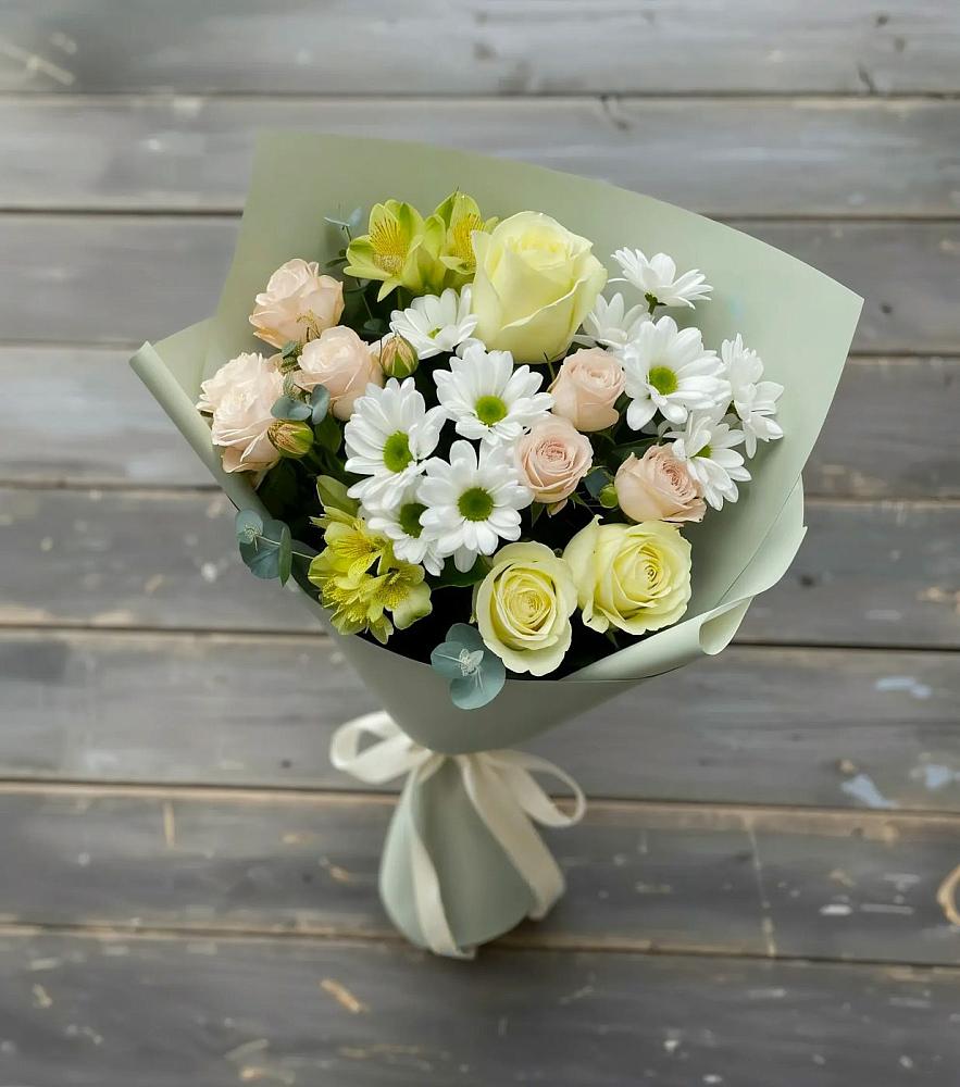 Букет цветов из: Альстромерии, Розы и Хризантемы в Голицыно
