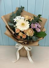 Букет цветов из:  Герберы и Хризантемы в Голицыно