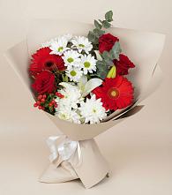 Букет цветов из:  Розы, Хризантемы, Герберы и Лилии в Голицыно