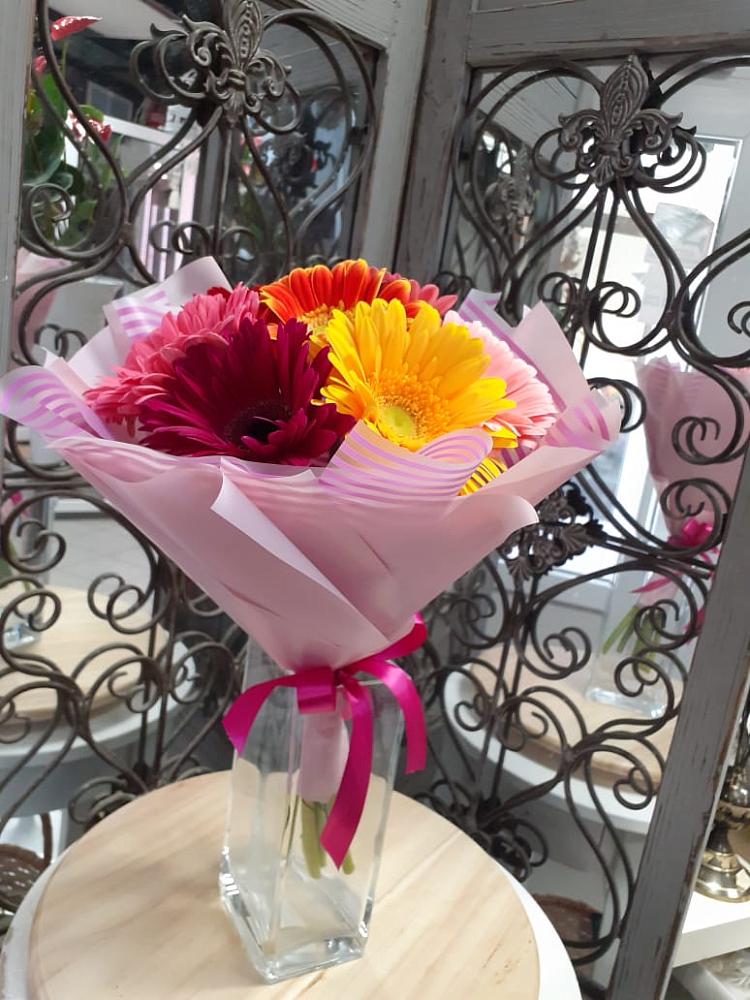 Букет цветов из: Герберы в Голицыно