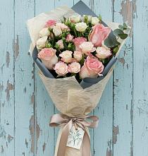 Букет цветов из:  Розы в Голицыно