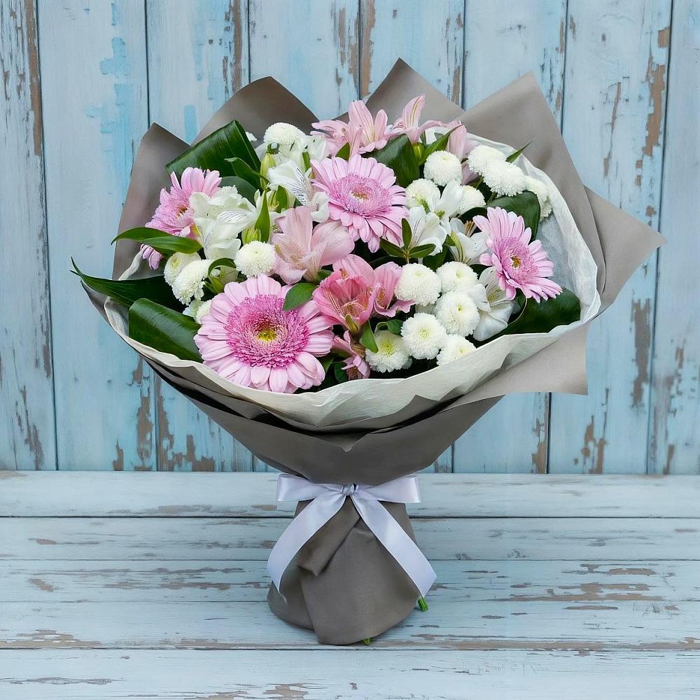 Букет цветов из: Герберы, Альстромерии и Хризантемы в Голицыно