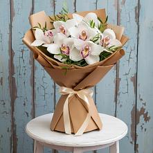 Букет цветов из:  Орхидеи и Розы #REPLACE_PRED# Голицыно